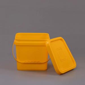 plastic bucket1