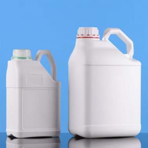 plastic pitcher13